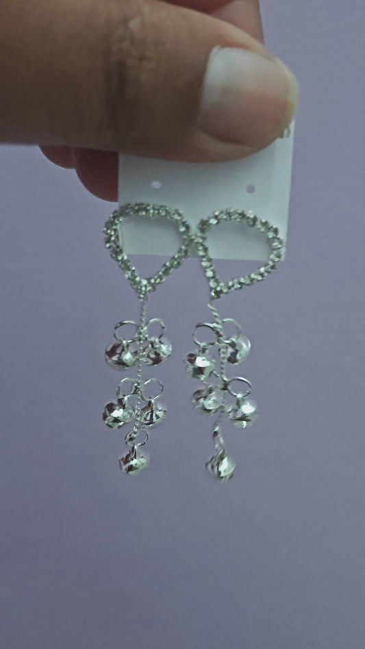 Pair Of Elegant Artificial Drop Earrings Collection – Shimmering Heart & Classic Pearl Duos